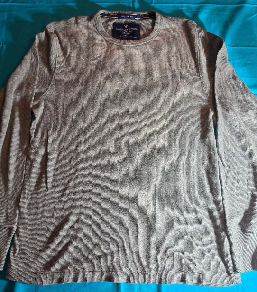 American Eagle Outfitters Vintage Fit Gray Waffle Thermal Long Sleeve Shirt XL